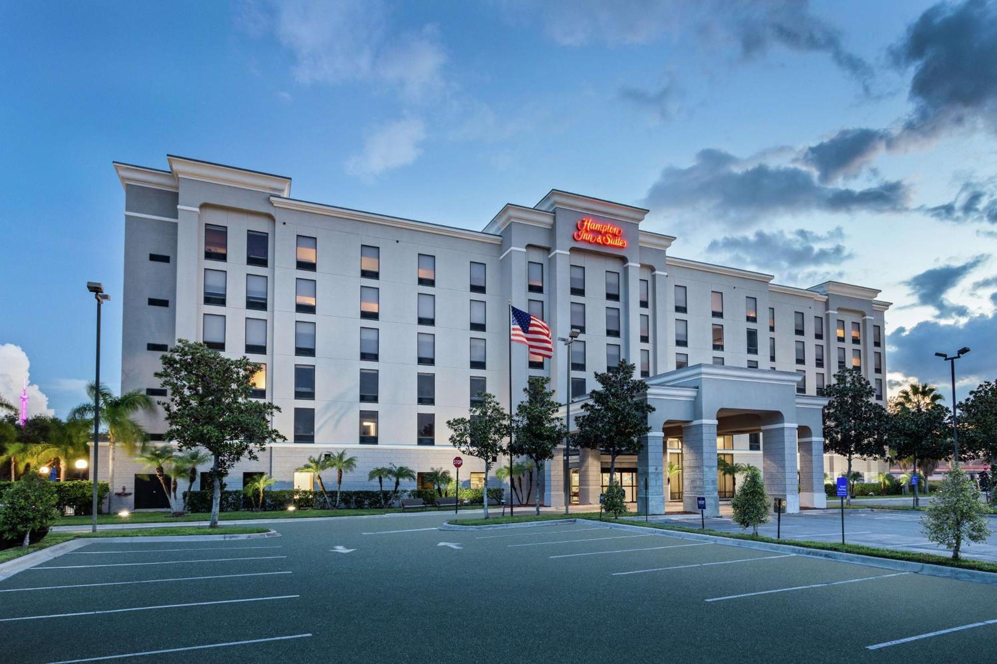 Hampton Inn & Suites Orlando International Drive North מראה חיצוני תמונה